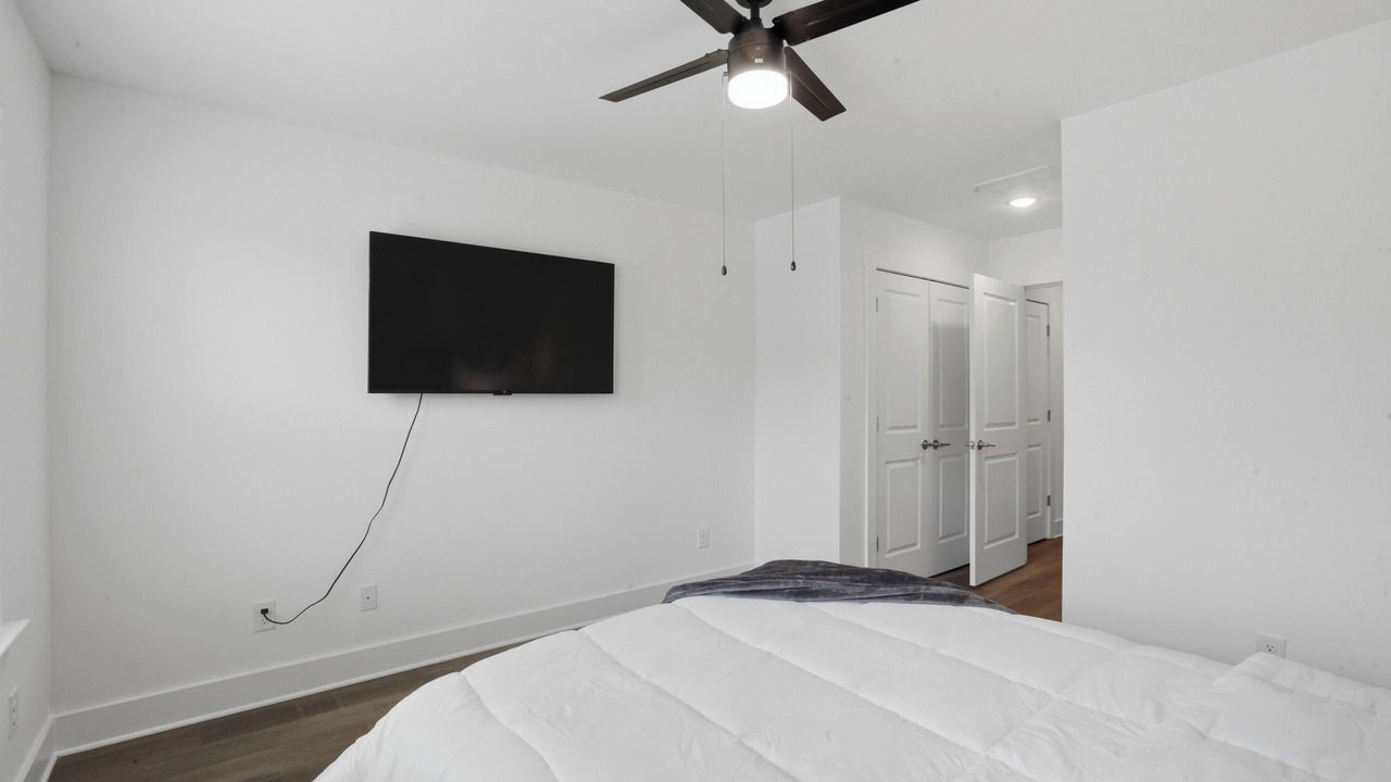 Photo of Bedroom in Cliftondale