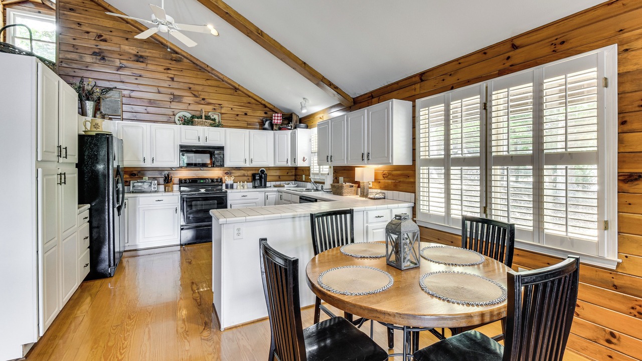 Photo of Kitchen in Six Mile