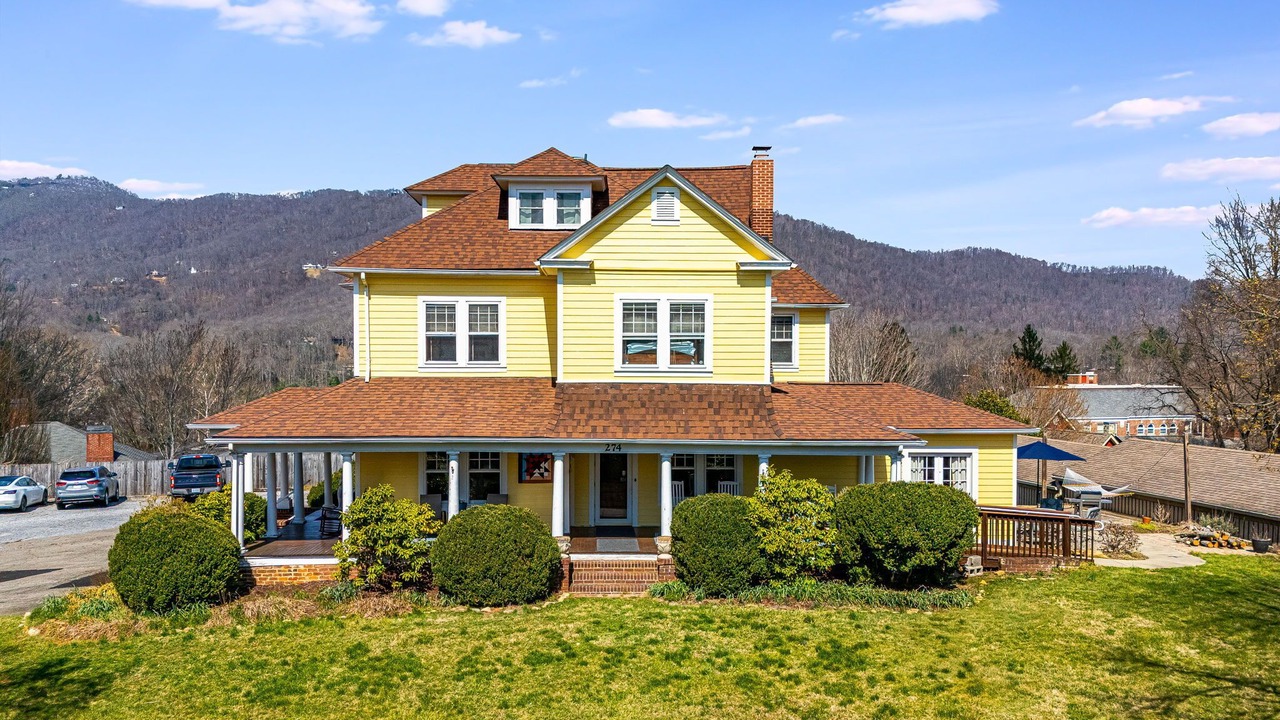 Photo of Outdoor in Waynesville