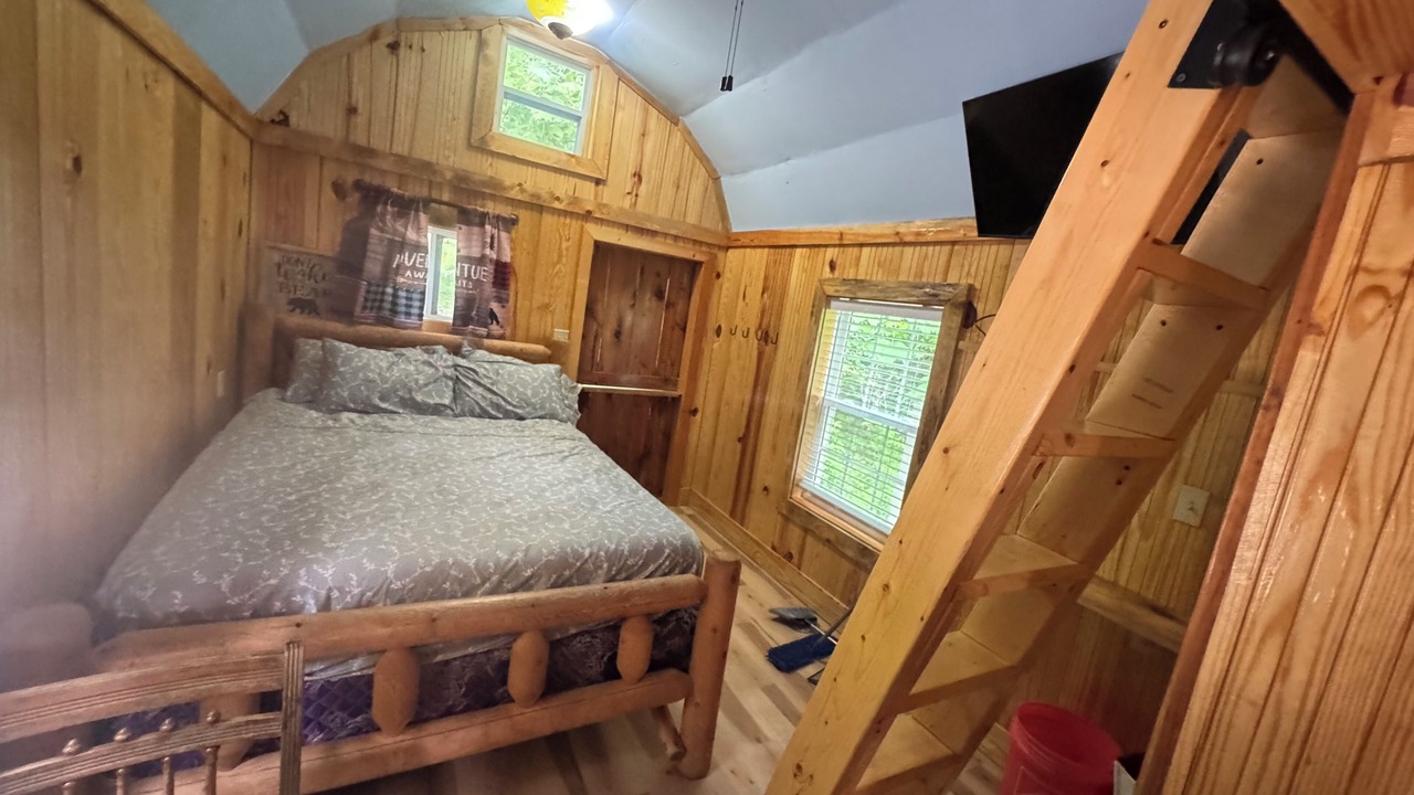 Photo of Bedroom in Tazewell