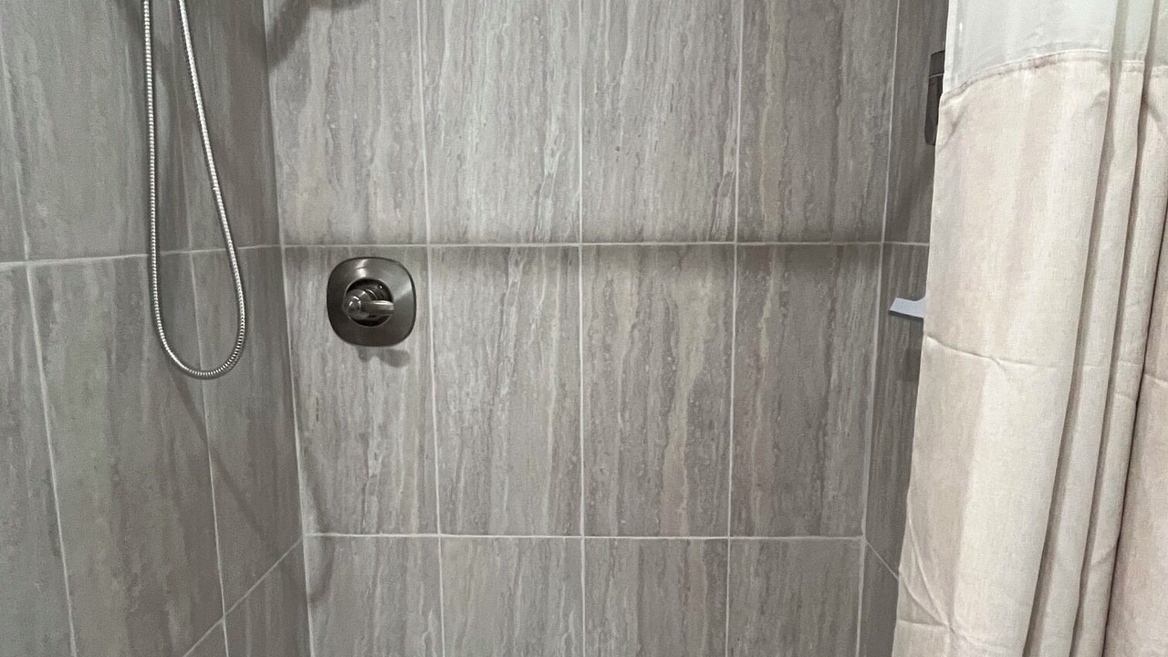 Photo of Bathroom in Maysville