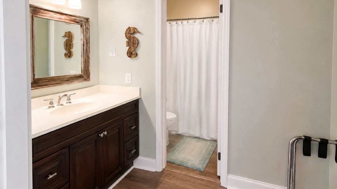 Photo of Bathroom in Oceanmarsh Subdivision