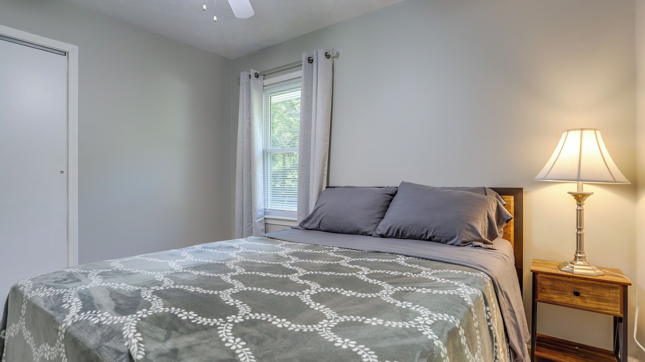 Photo of Bedroom in Sugar Hill