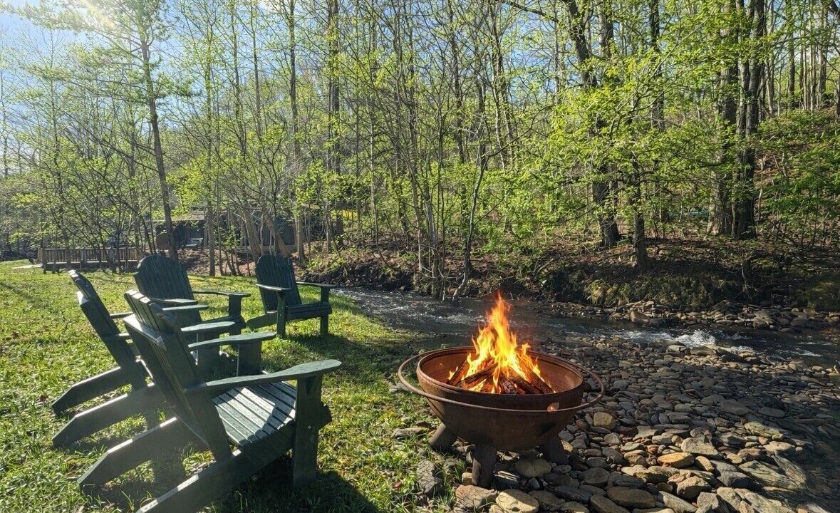 Photo of Others in Ellijay