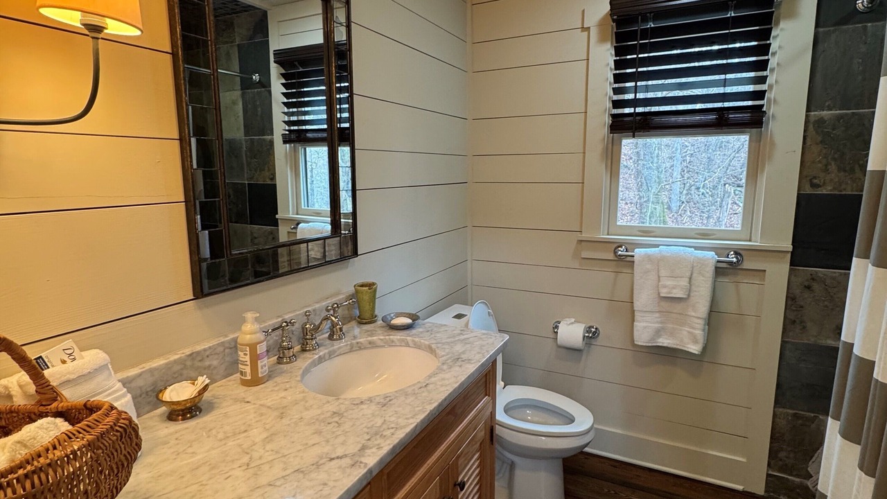 Photo of Bathroom in Ellijay