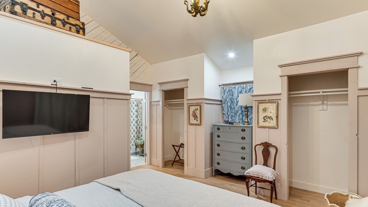 Photo of Bedroom in Lynn