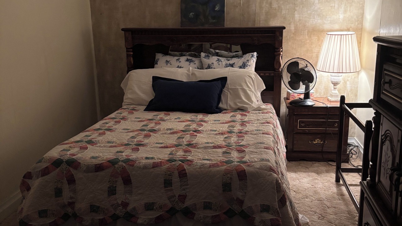 Photo of Bedroom in Bakersville