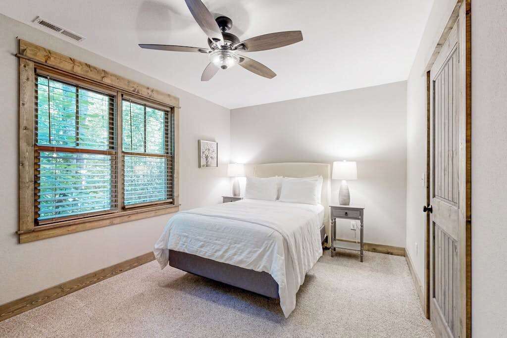 Photo of Bedroom in Pisgah Forest