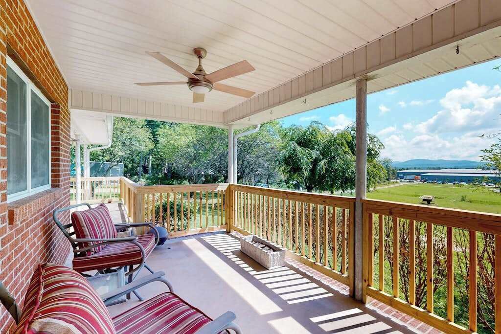 Photo of Patio Balcony in Mills River