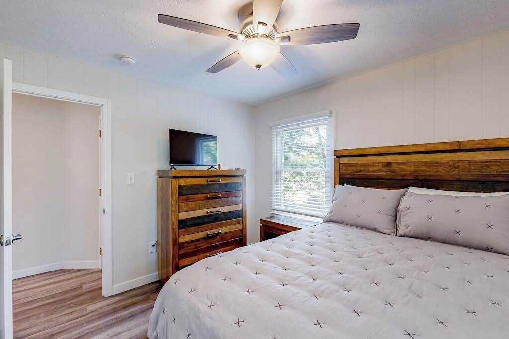 Photo of Bedroom in Mills River