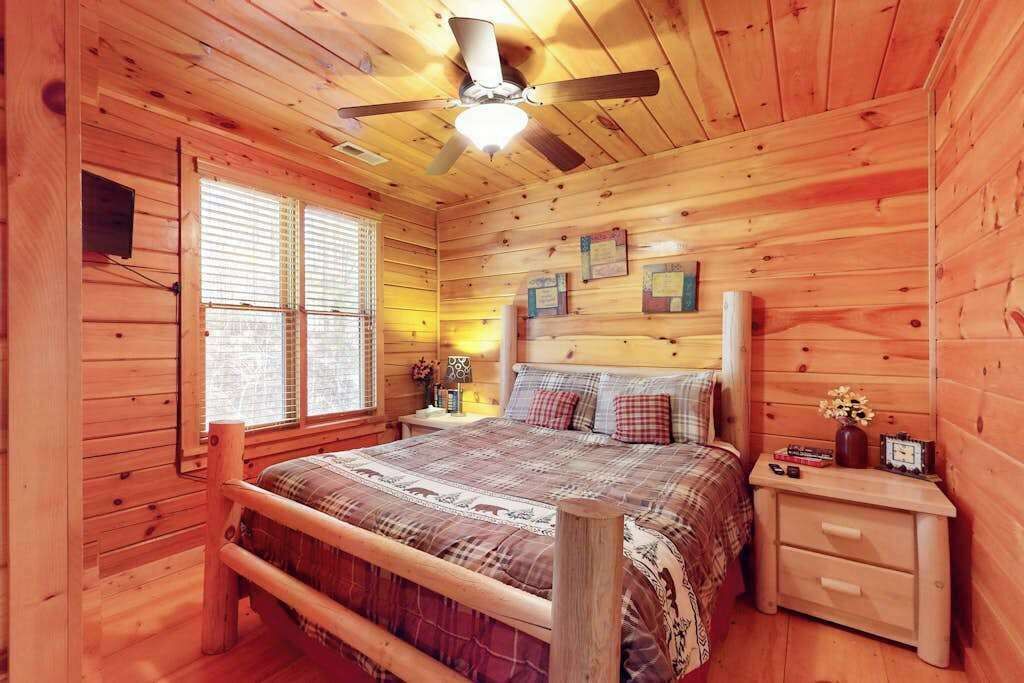 Photo of Bedroom in Murphy