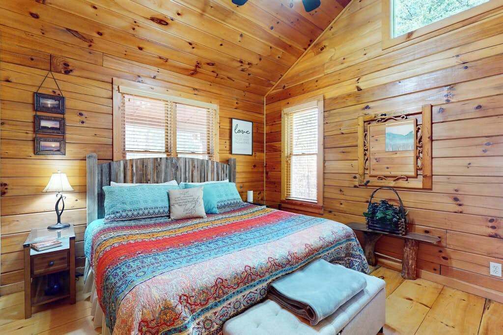 Photo of Bedroom in Murphy