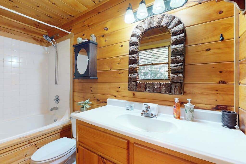 Photo of Bathroom in Murphy