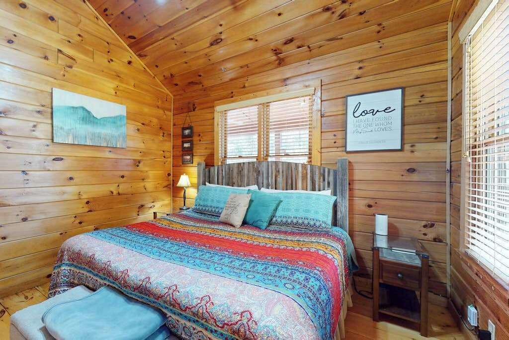 Photo of Bedroom in Murphy