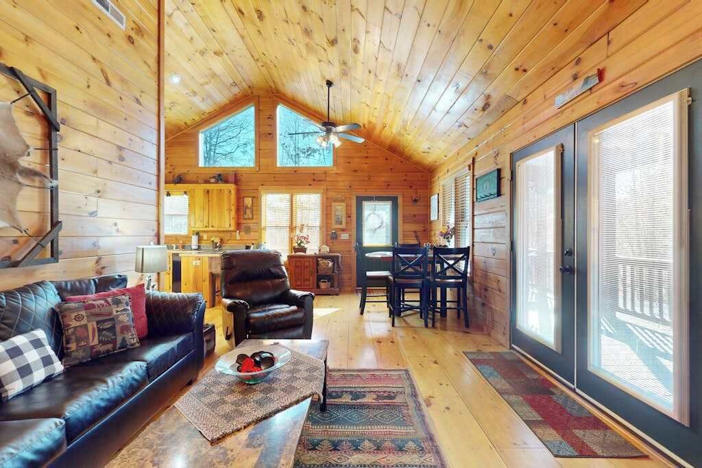 Photo of Livingroom in Murphy
