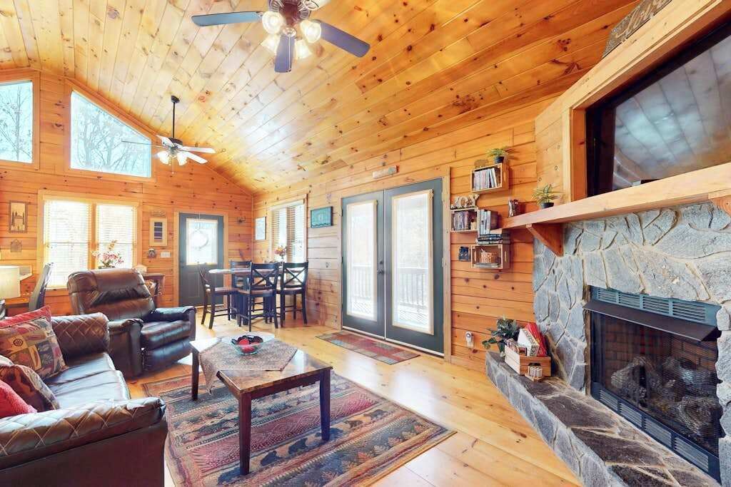 Photo of Livingroom in Murphy