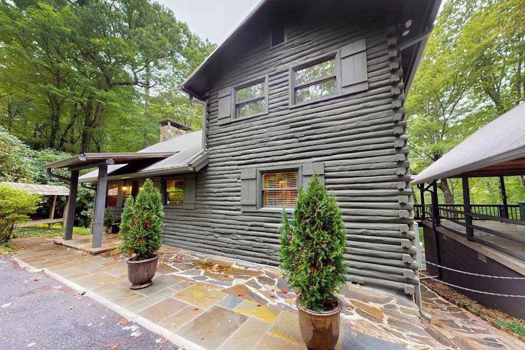 Photo of Outdoor in Lake Toxaway