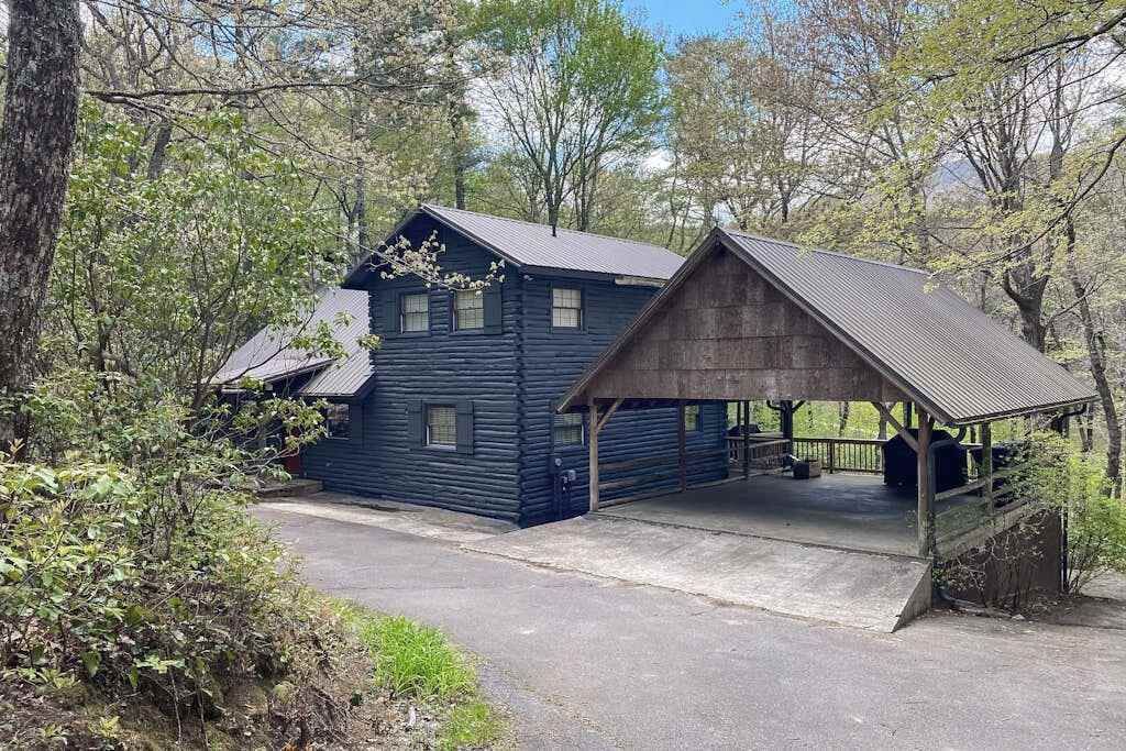 Photo of Outdoor in Lake Toxaway