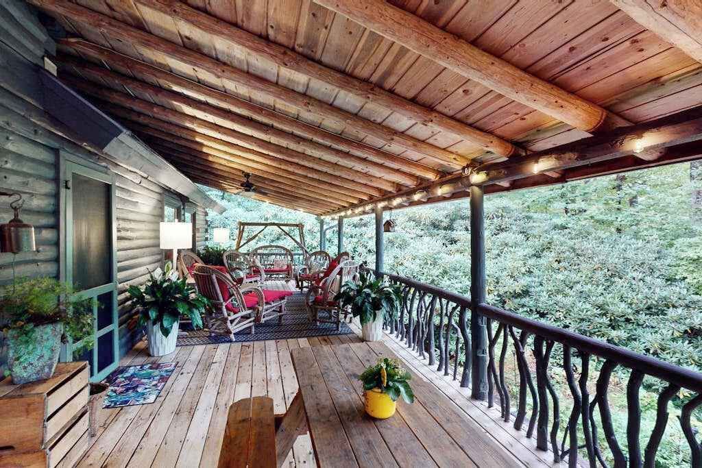 Photo of Outdoor in Lake Toxaway