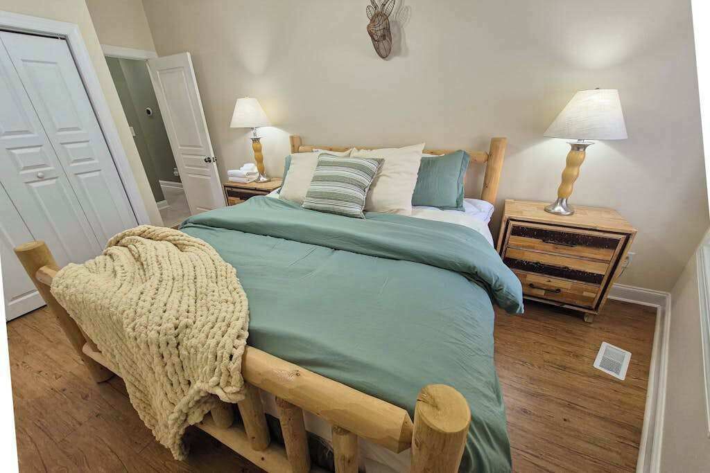 Photo of Bedroom in Lake Lure