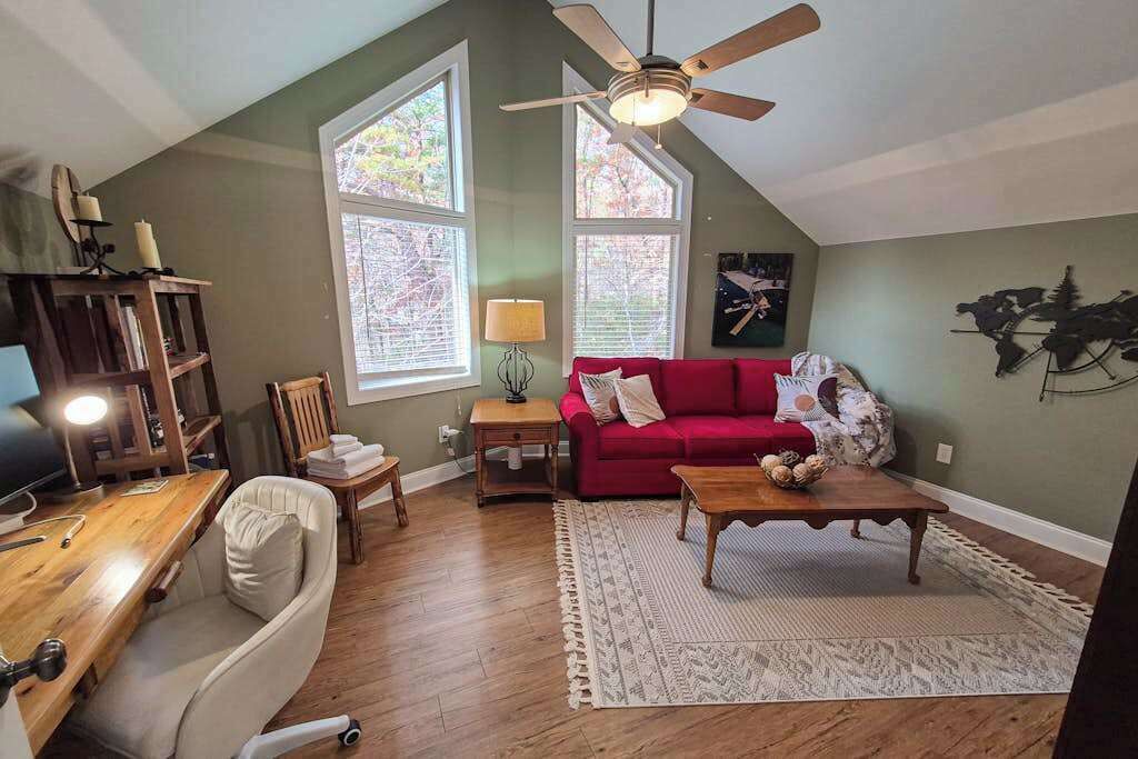 Photo of Livingroom in Lake Lure