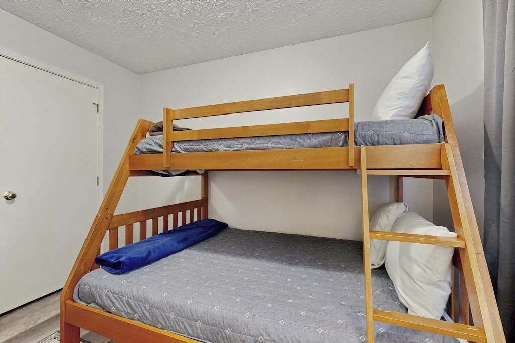 Photo of Bedroom in Waynesville