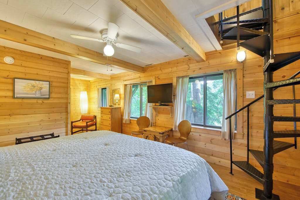 Photo of Bedroom in Franklin
