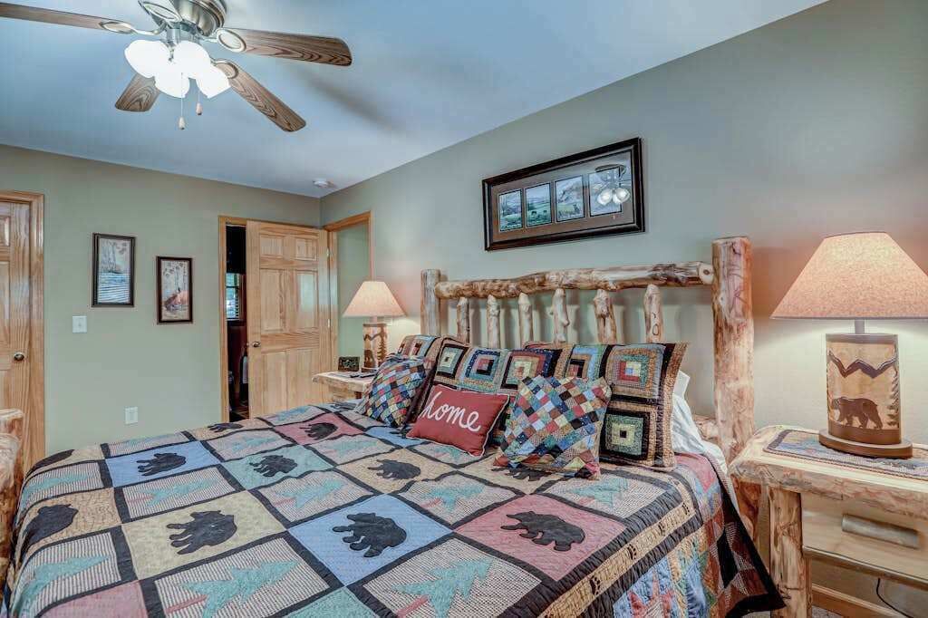 Photo of Bedroom in Tarheel