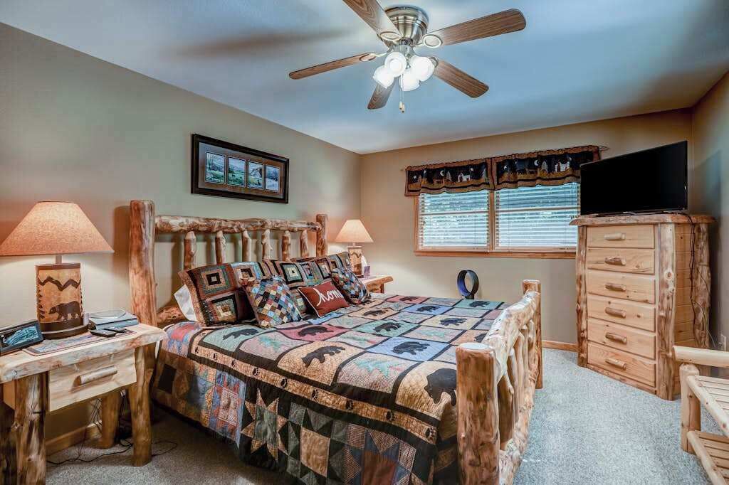 Photo of Bedroom in Tarheel