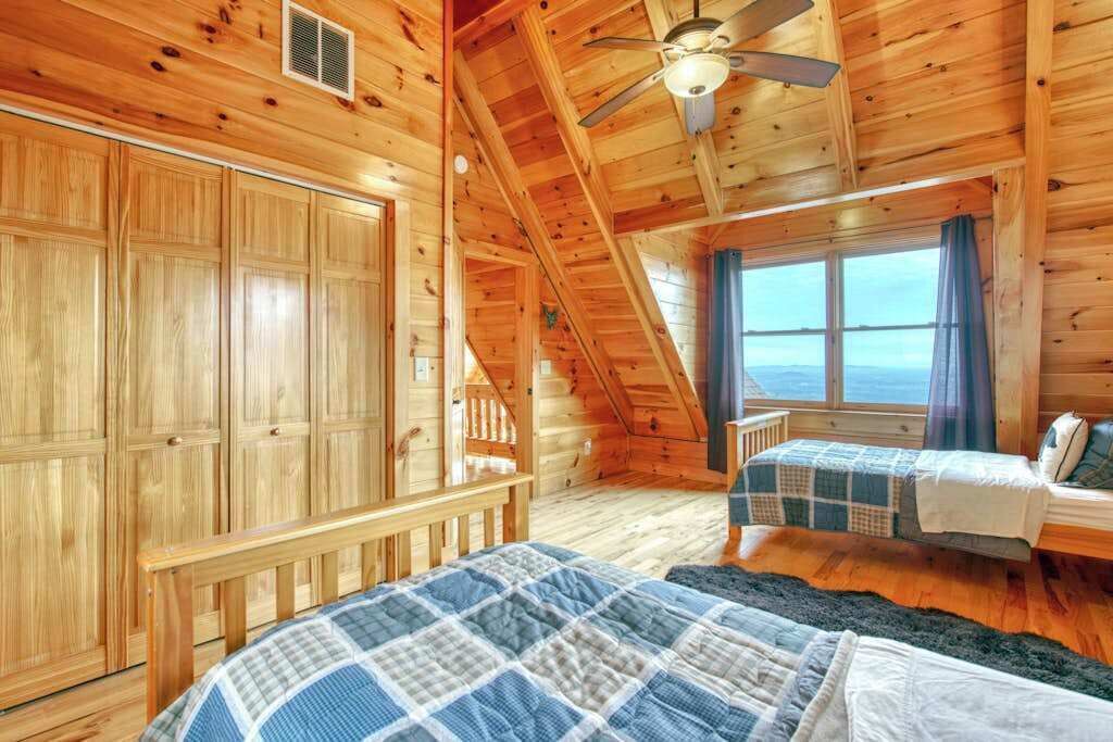 Photo of Bedroom in Lake Lure