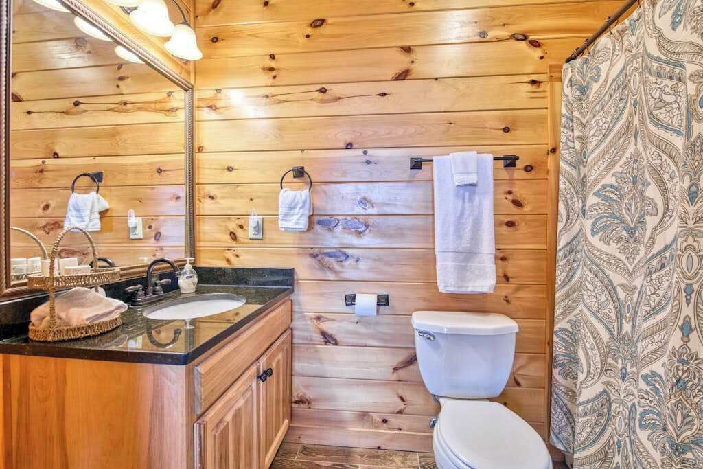 Photo of Bathroom in Lake Lure