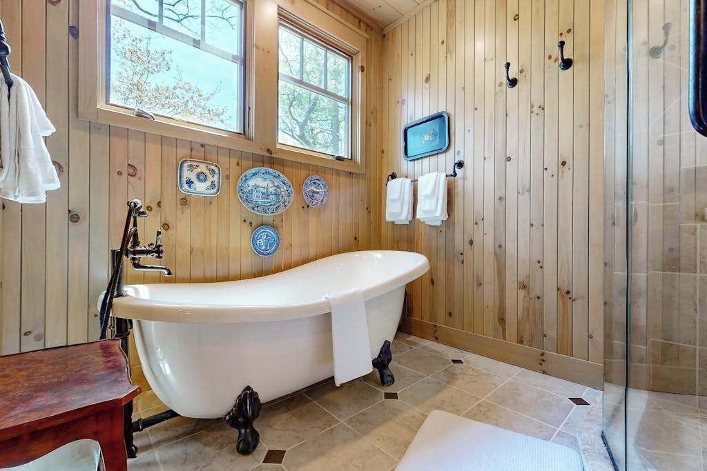 Photo of Bathroom in Highlands