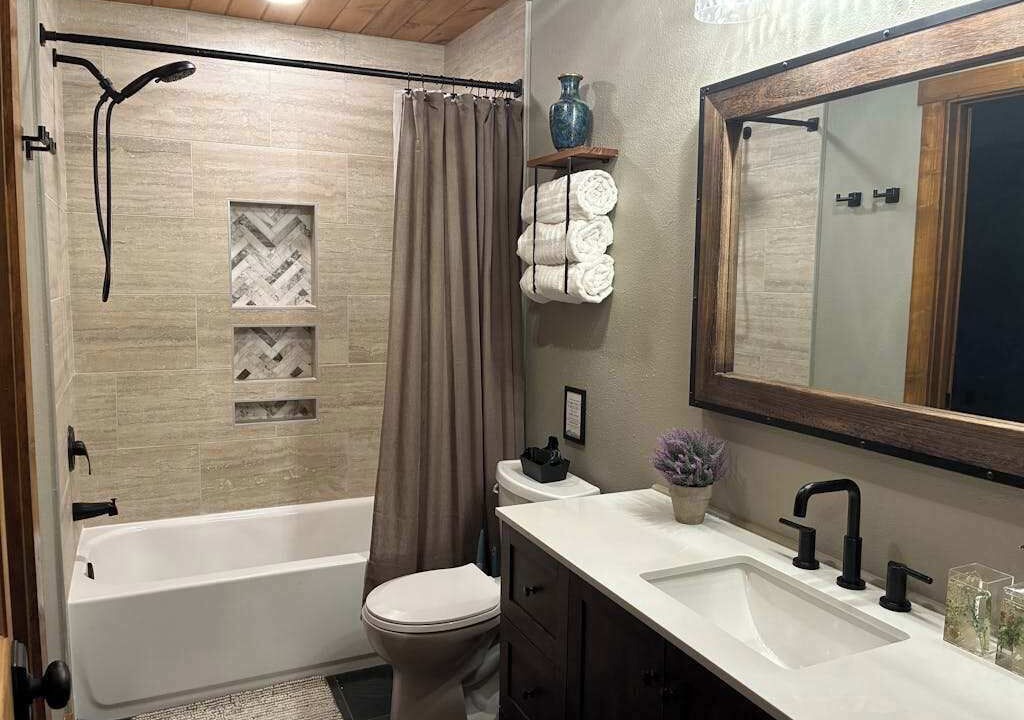 Photo of Bathroom in Highlands
