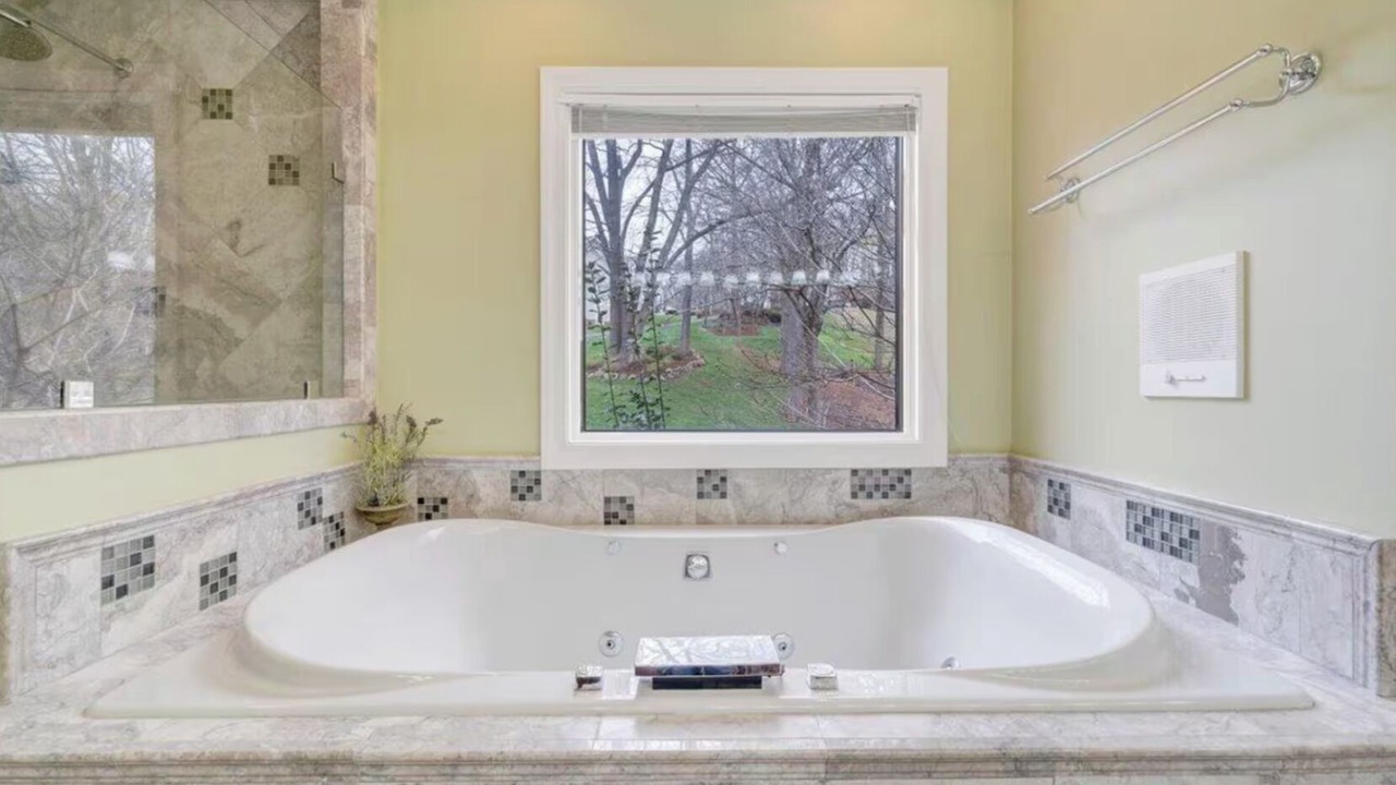 Photo of Bathroom in Moneta