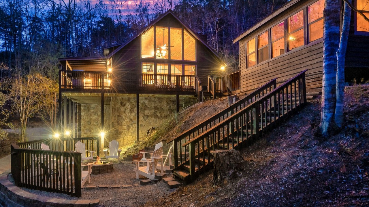 Photo of Outdoor in Gatlinburg - Pigeon Forge