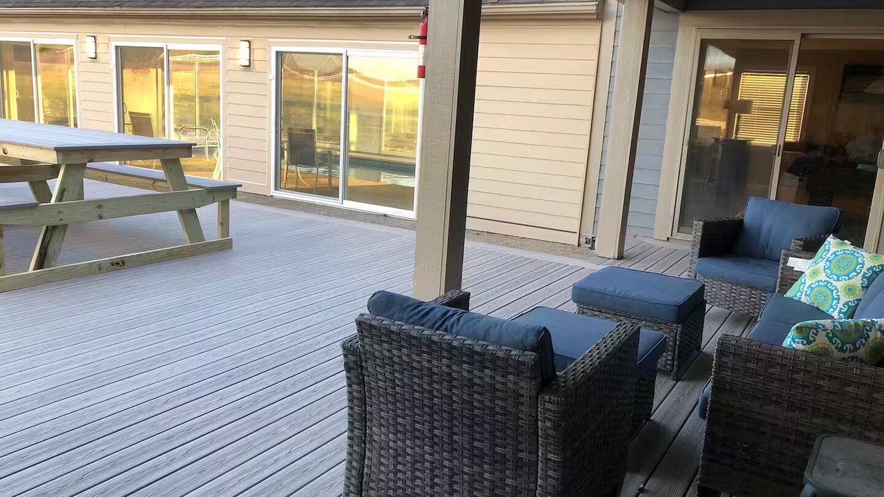 Photo of Outdoor in Waterfront Greens