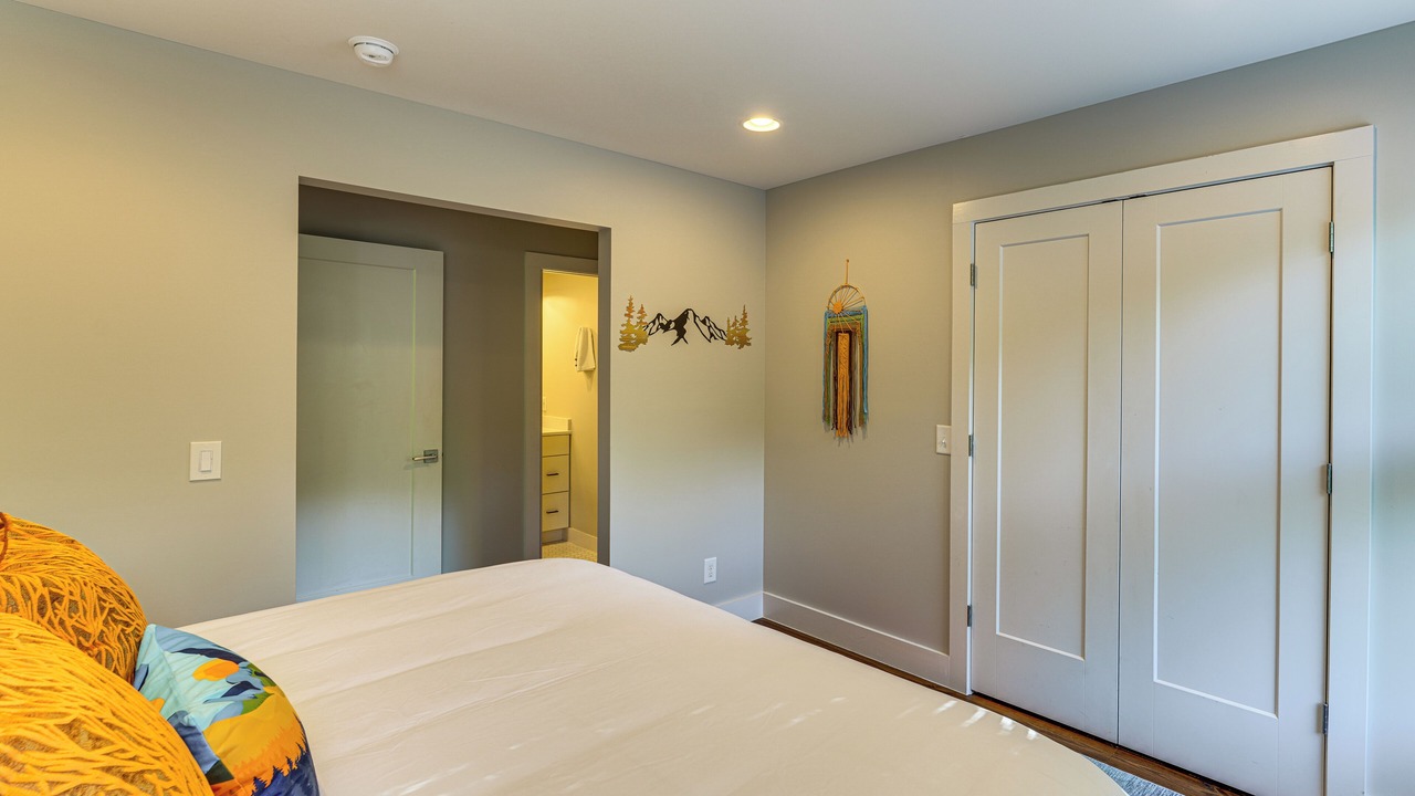 Photo of Bedroom in Kingsport