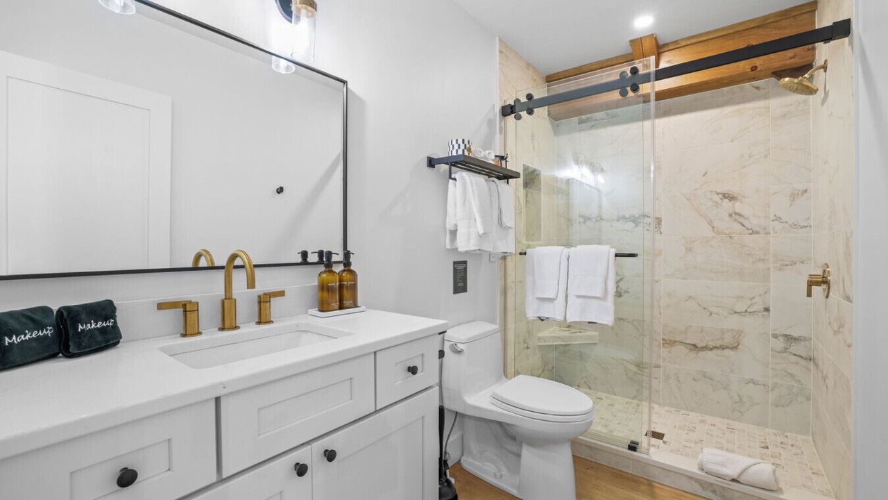 Photo of Bathroom in Sugarfork