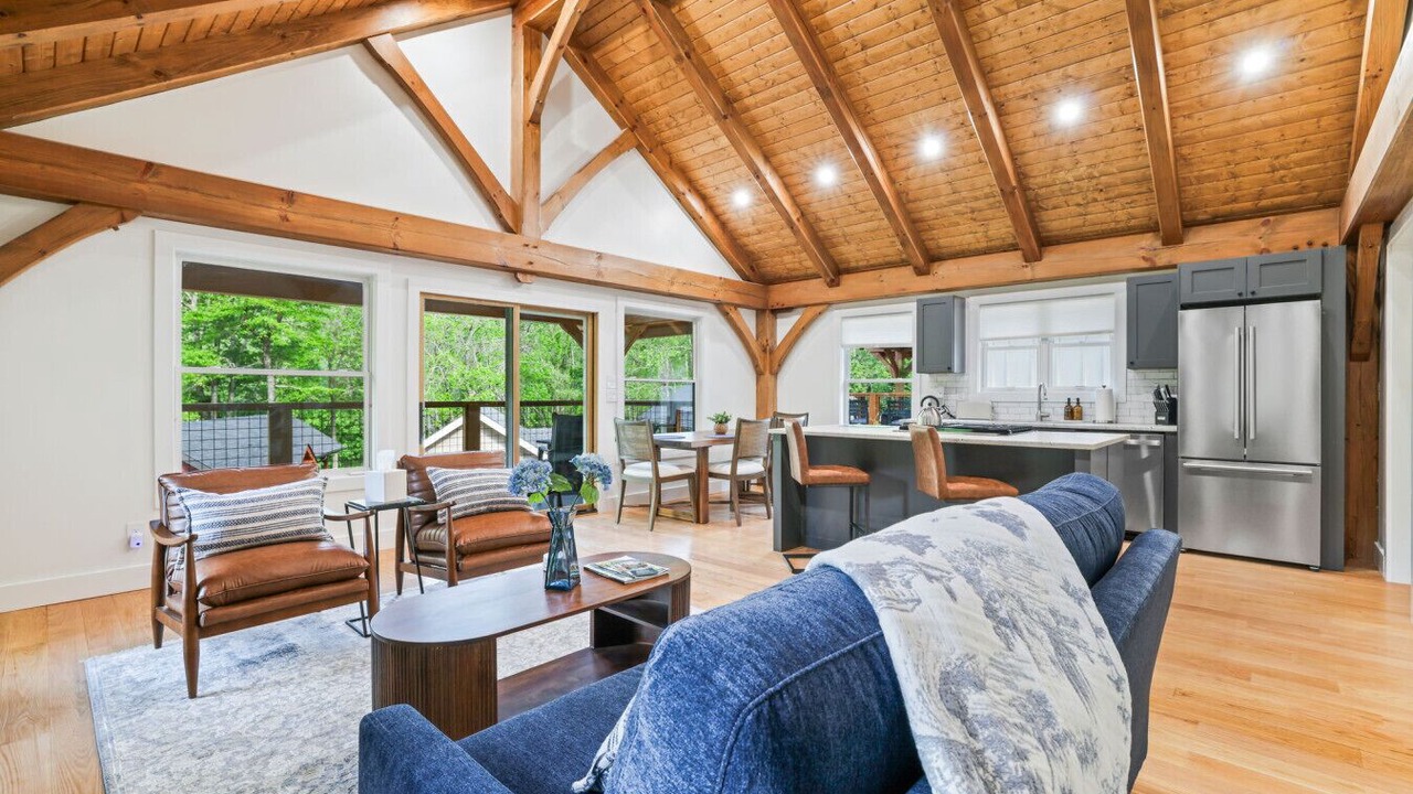 Photo of Livingroom in Sugarfork