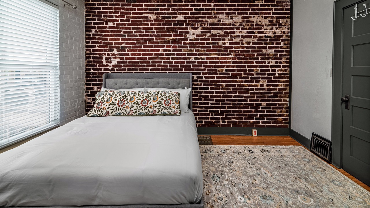 Photo of Bedroom in Jefferson City
