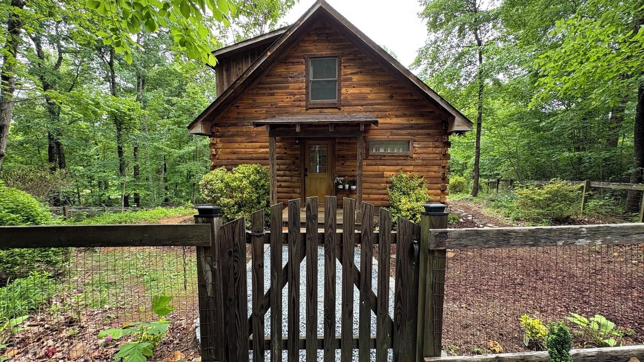 Photo of Outdoor in Dyke
