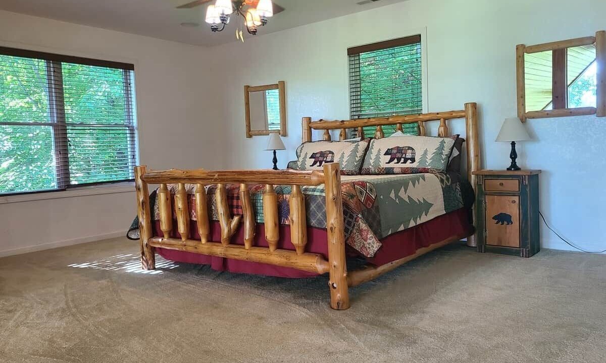 Photo of Bedroom in Topton