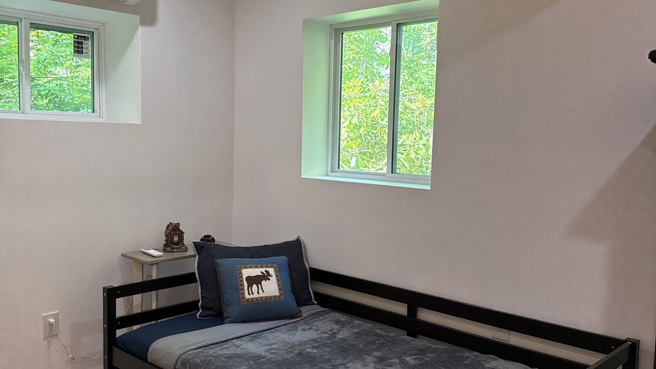Photo of Bedroom in Newland