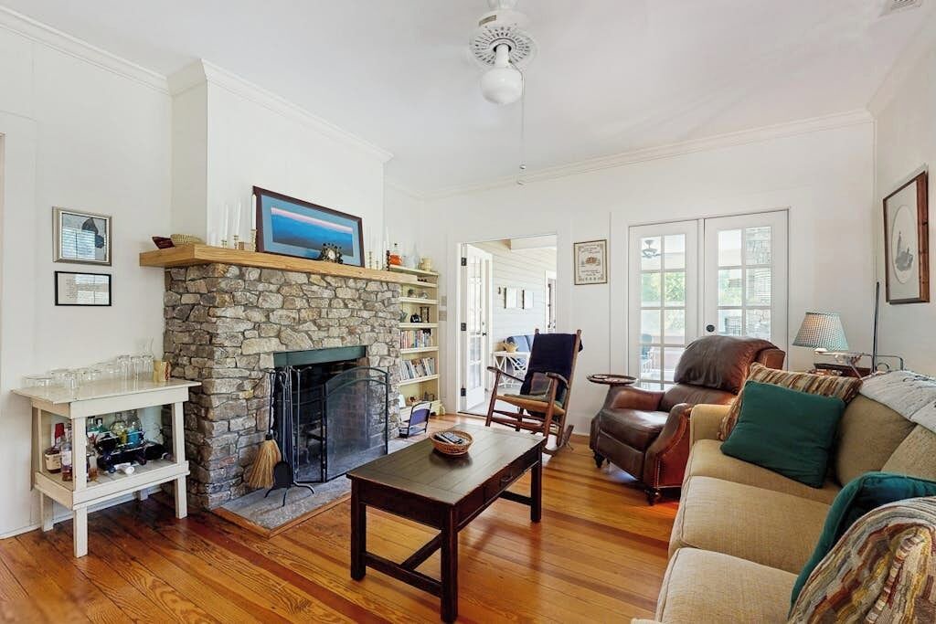 Photo of Livingroom in Montreat