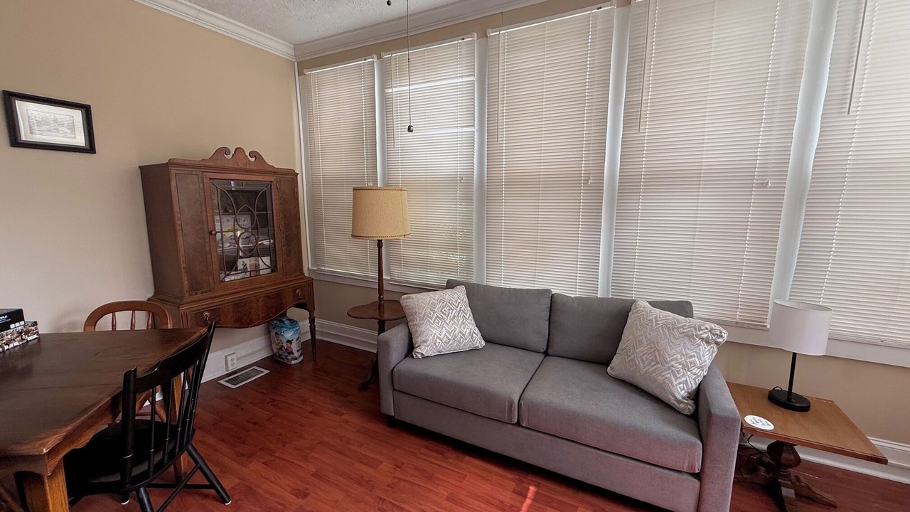 Photo of Livingroom in Tell City