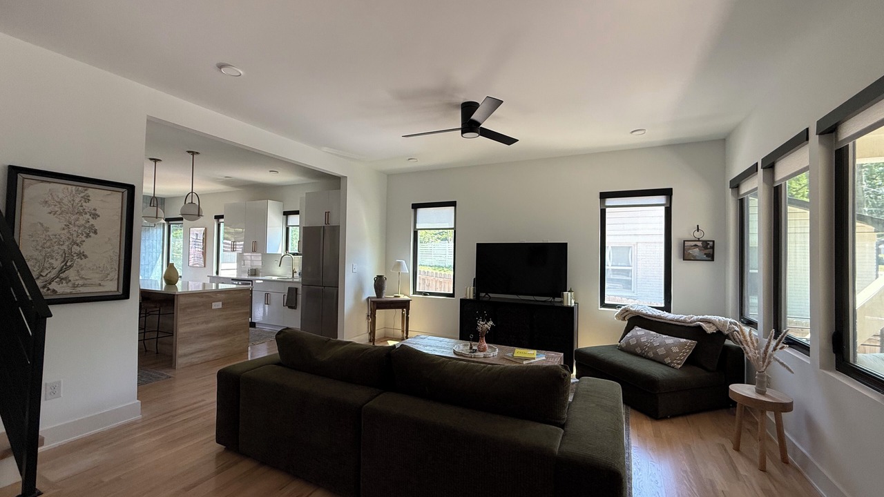 Photo of Livingroom in Lincoln Heights