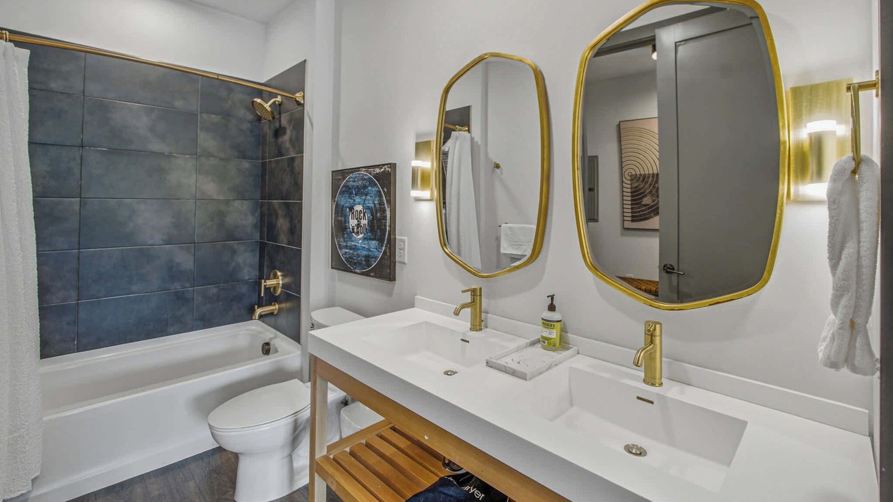 Photo of Bathroom in Rolling Mill Hill