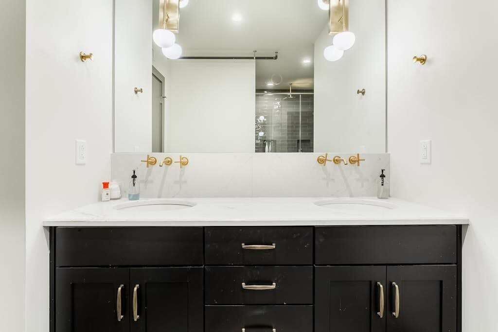 Photo of Bathroom in Arts District