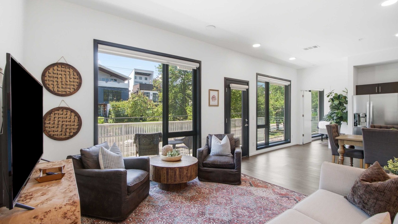 Photo of Livingroom in Edgehill