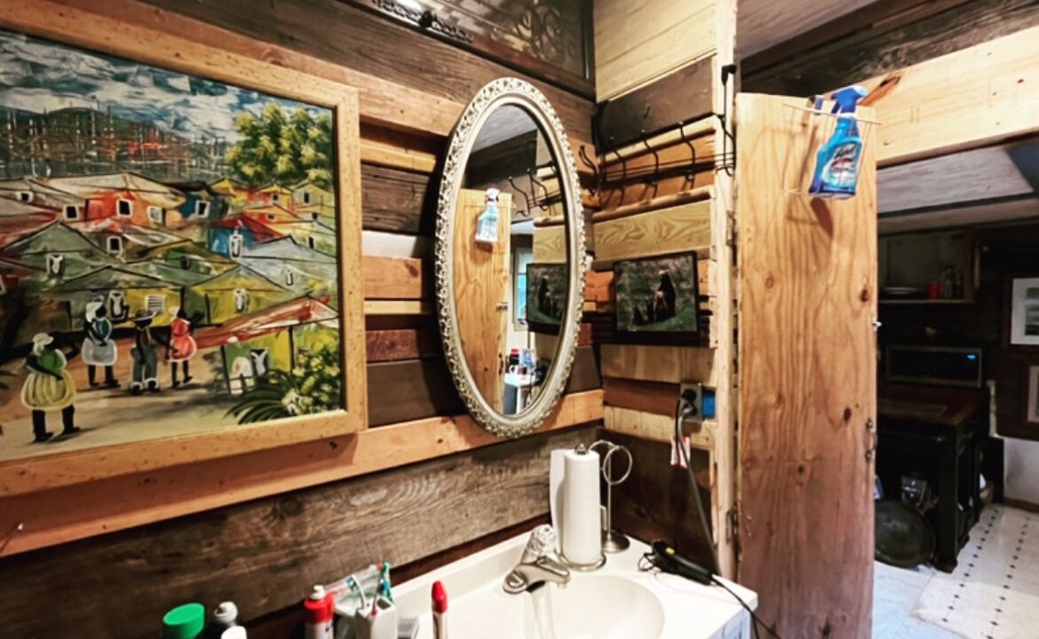 Photo of Bathroom in Franklin
